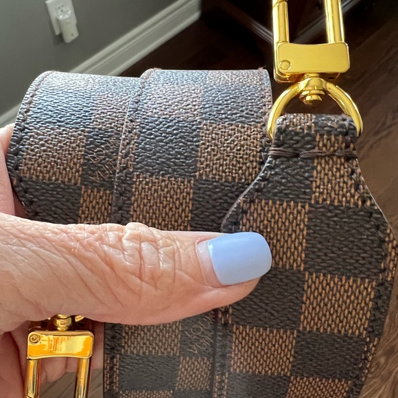 SOLD Authentic Louis Vuitton Croisette - Picture 15 of 15
